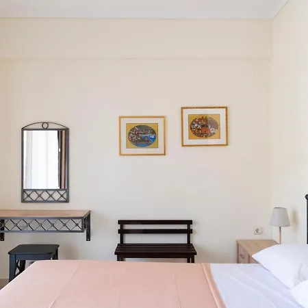 Alexandros Maisonettes *
