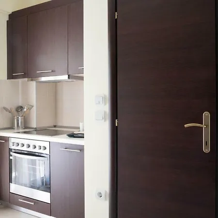 Alexandros Maisonettes *