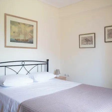 Alexandros Maisonettes *