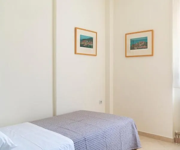 Alexandros Maisonettes