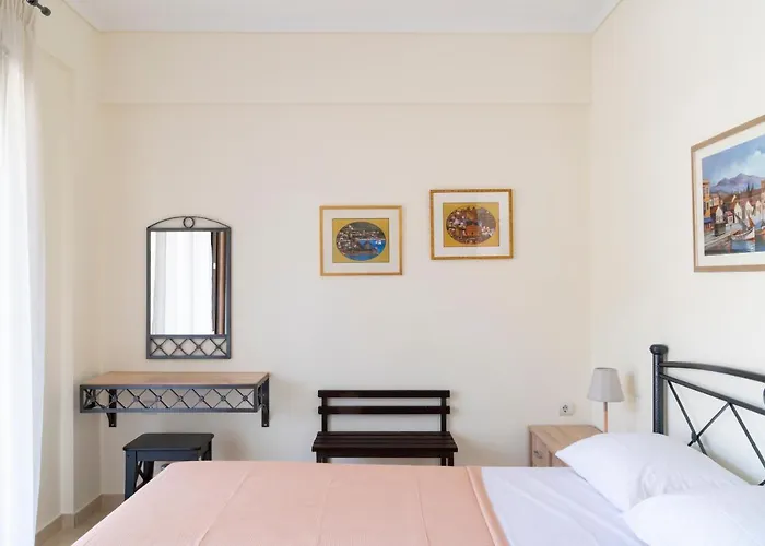 Alexandros Maisonettes *