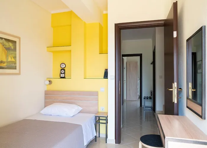 Alexandros Maisonettes Nea Moudania