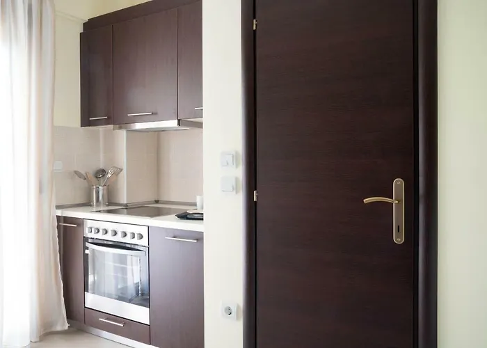 Alexandros Maisonettes *