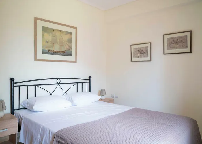 Alexandros Maisonettes *