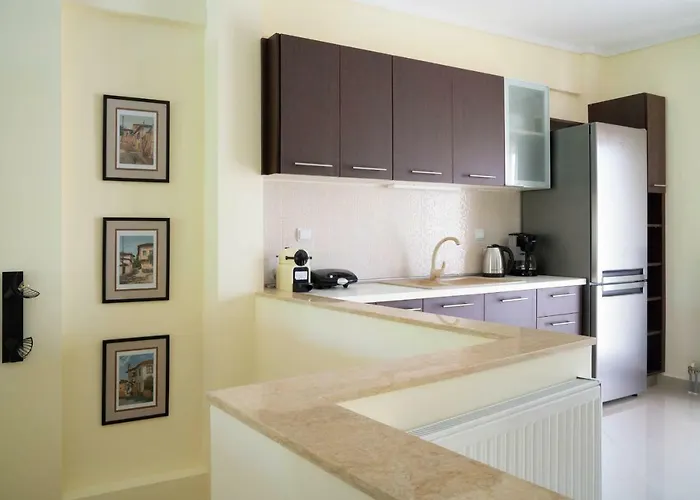 Alexandros Maisonettes *